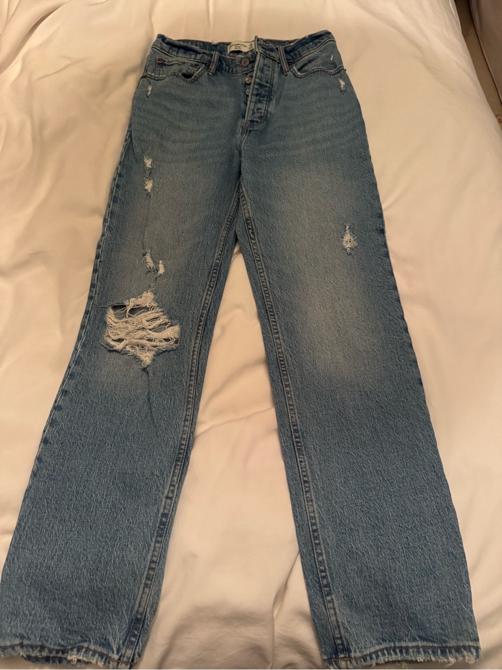Abercrombie & Fitch Light Blue Dad High-Rise Jeans
